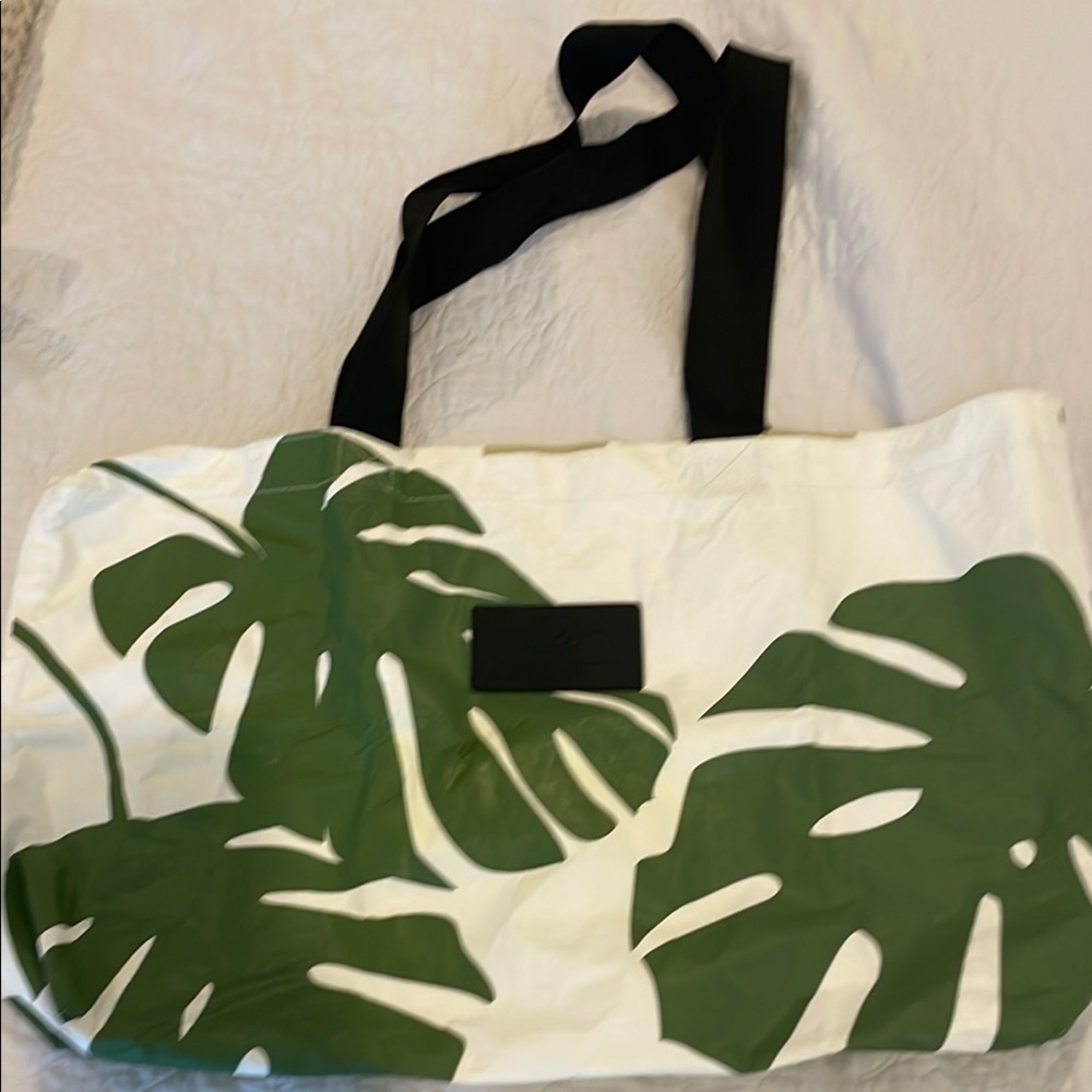 Extra large aloha collection tote